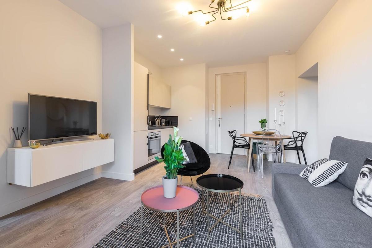 T2 Neuf Clim Balcon Garibaldi Acropolis Appartement Nice