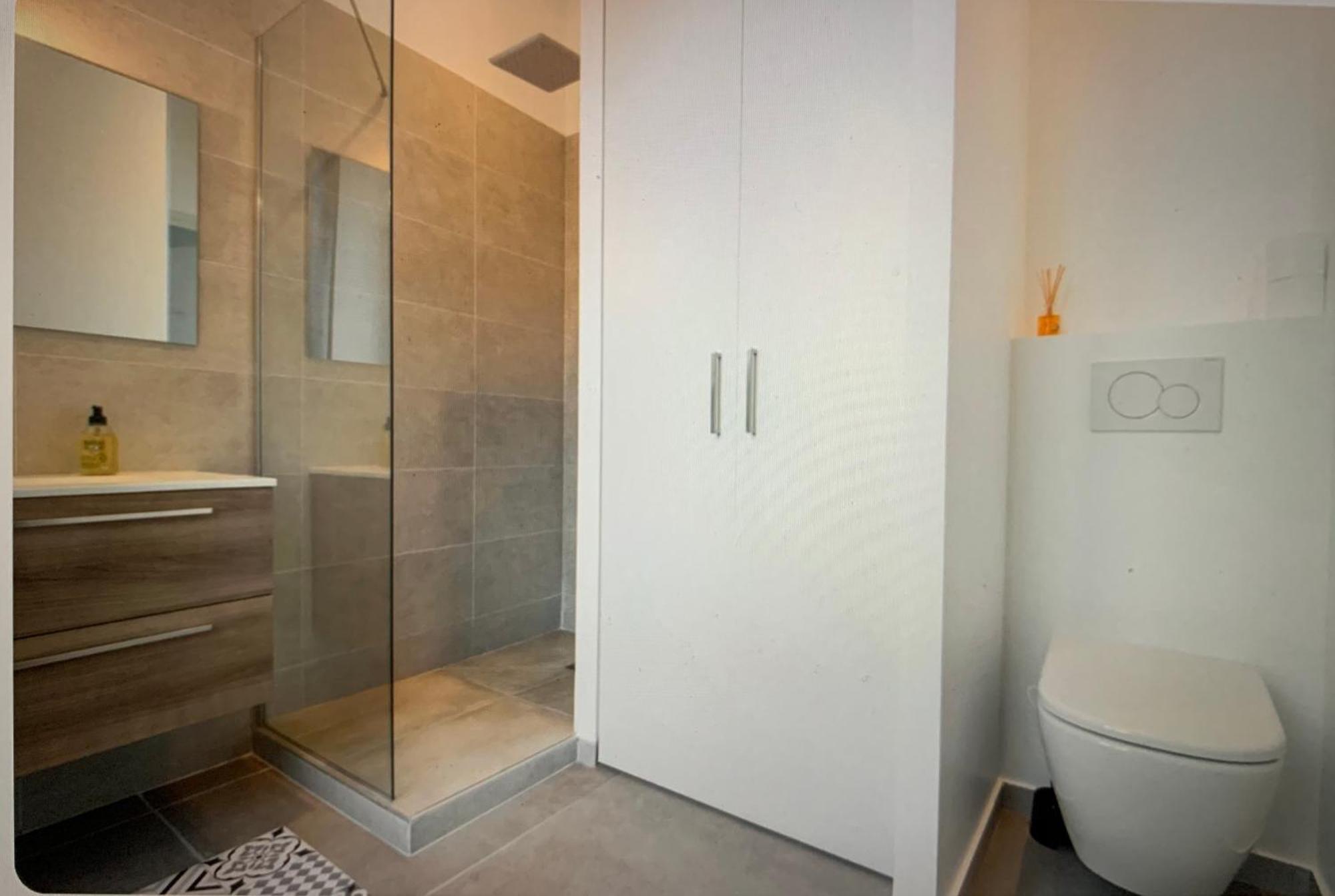 T2 Neuf Clim Balcon Garibaldi Acropolis Appartement